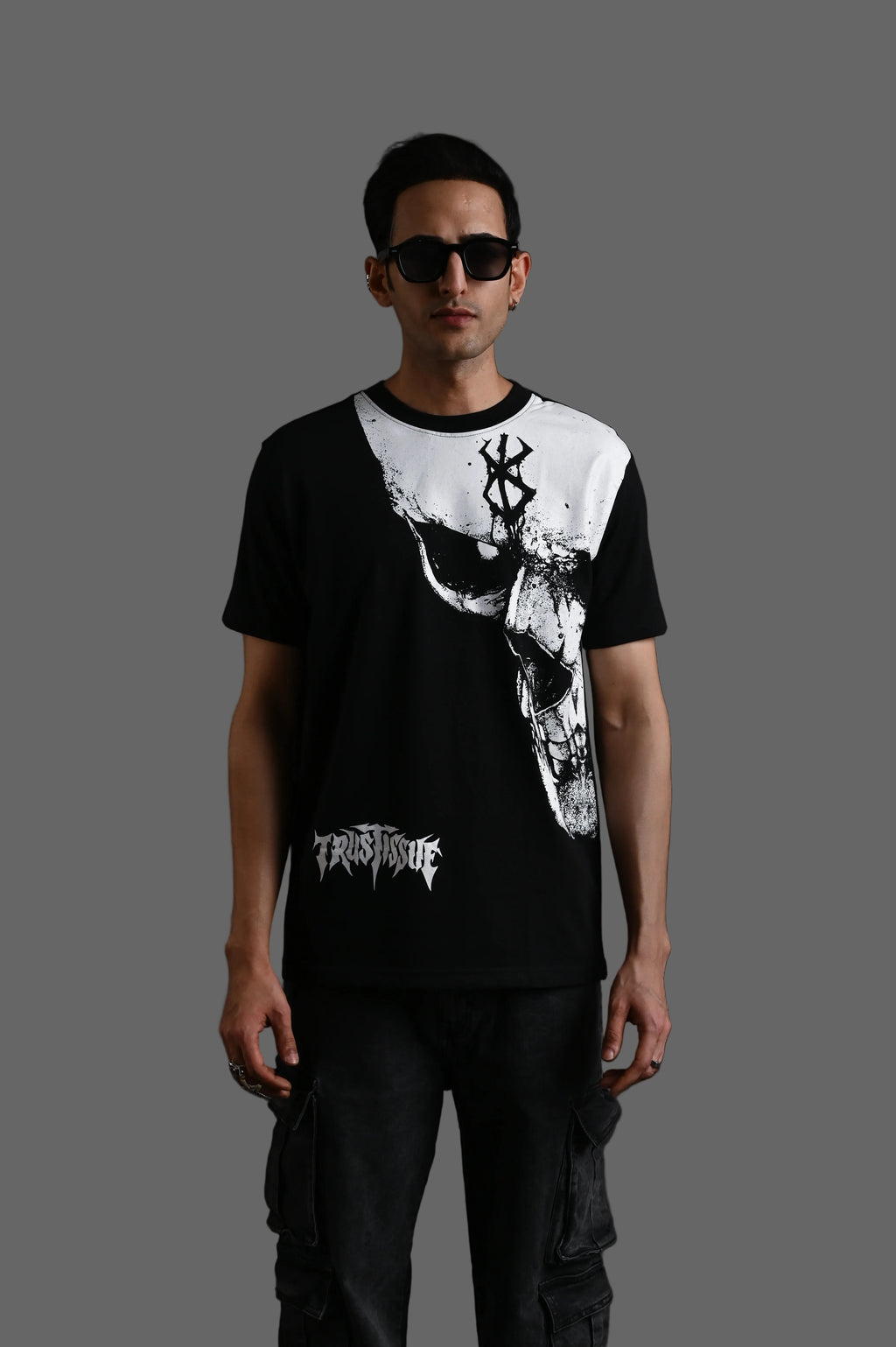 Trust Issue Skull Graphic Black T-Shirt