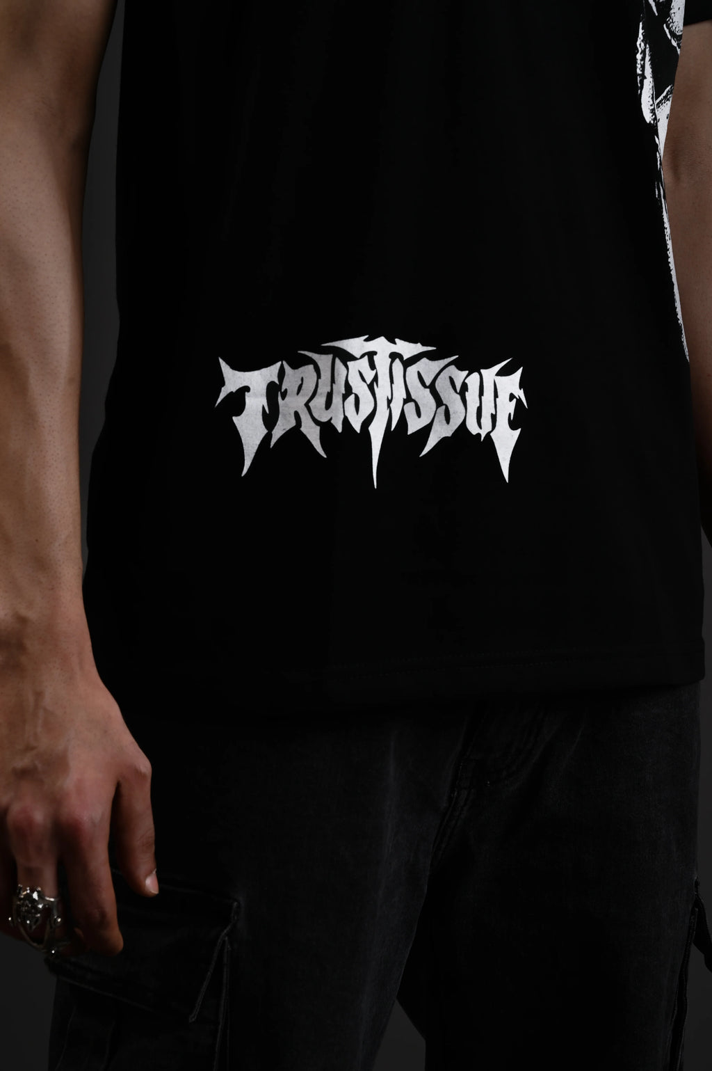 Trust Issue Skull Graphic Black T-Shirt