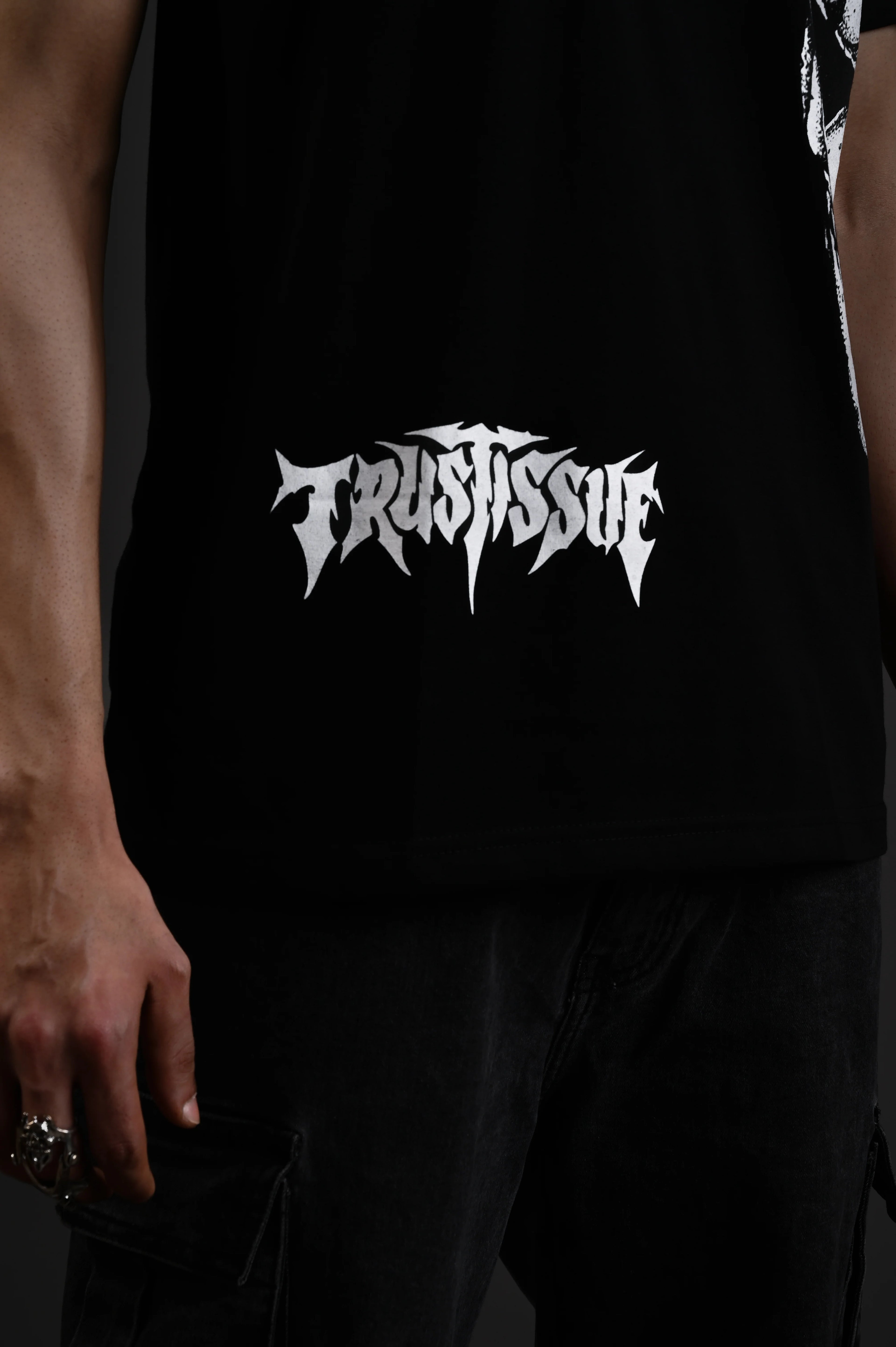 Trust Issue Skull Graphic Black T-Shirt
